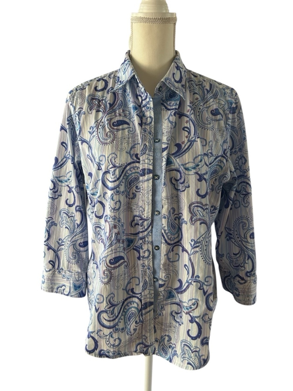 Robert Graham 3/4 Sleeve Women’s Button Down Top